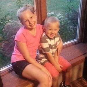 Meet your Posher, Abbi